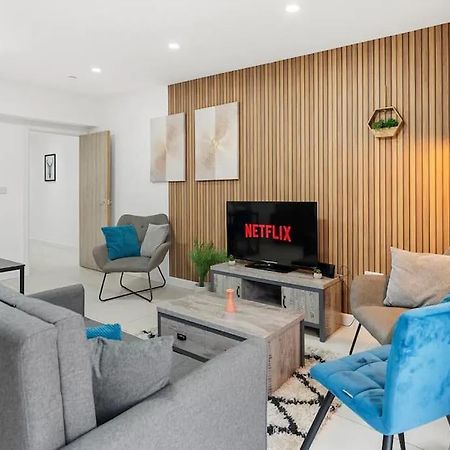 Modern Spacious Three Bedrooms With Private Garden Cardiff Eksteriør billede