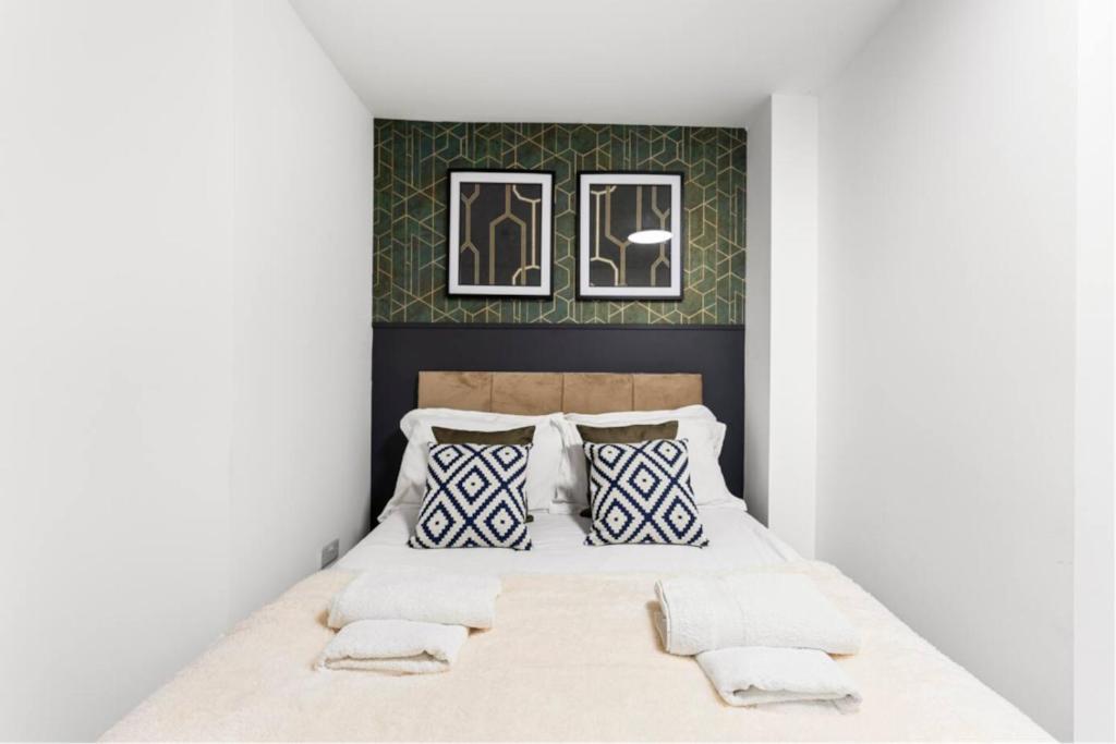 Modern Spacious Three Bedrooms With Private Garden Cardiff Eksteriør billede